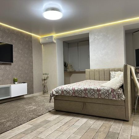 Проулок Нижний Береговой 2 Khmel'nyts'kyy Exterior photo